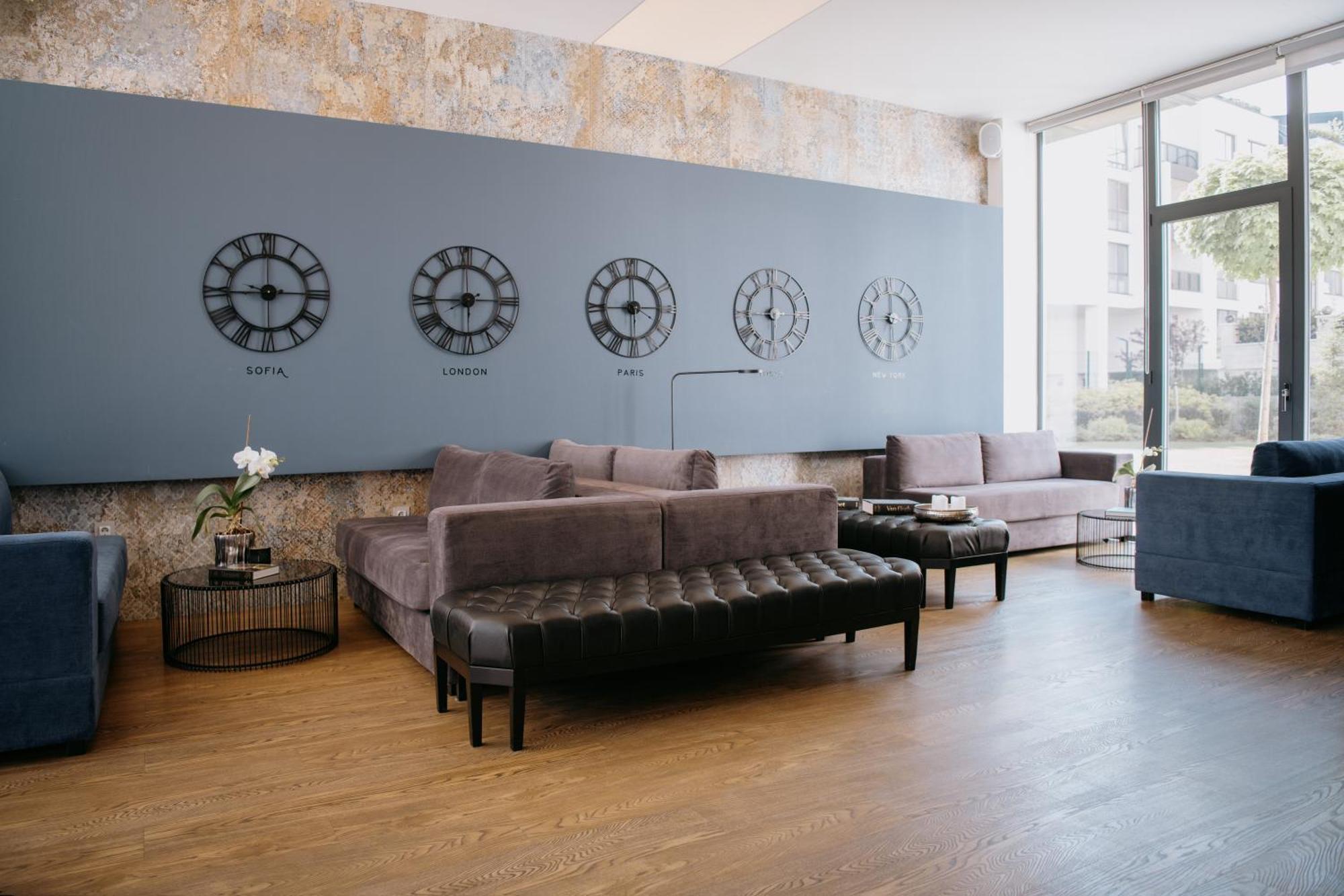 Impresamente Art Hotel Sofia Exterior photo